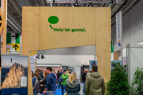 Holz ist genial Bereich auf der Hausbau Messe | © Congress Messe Innsbruck Holz ist genial Bereich auf der Hausbau Messe | © Congress Messe Innsbruck